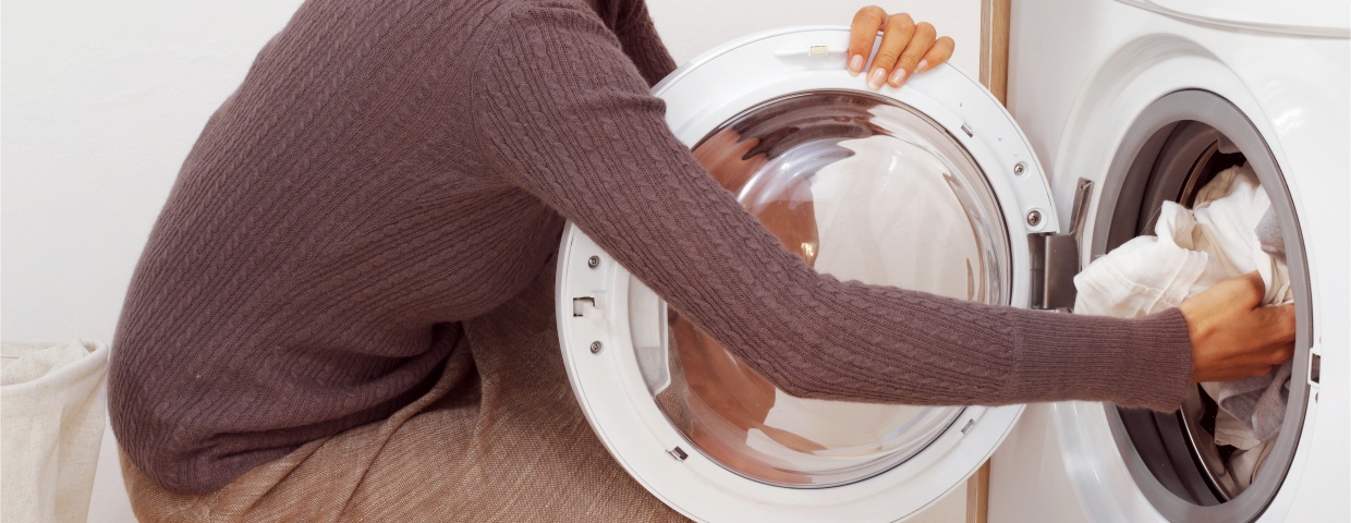 washing missionary clothing